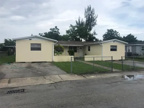 19221 NW 36th Avenue Miami Gardens FL 33056