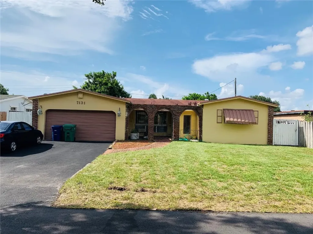 7131 Embassy Boulevard Miramar FL 33023