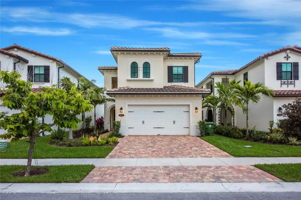 11827 SW 13th Court Pembroke Pines FL 33025