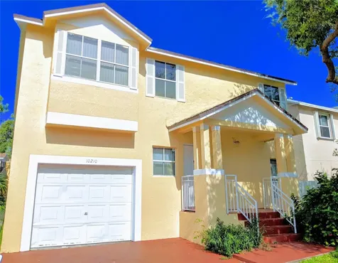 10210 NW 6th Street Pembroke Pines FL 33026