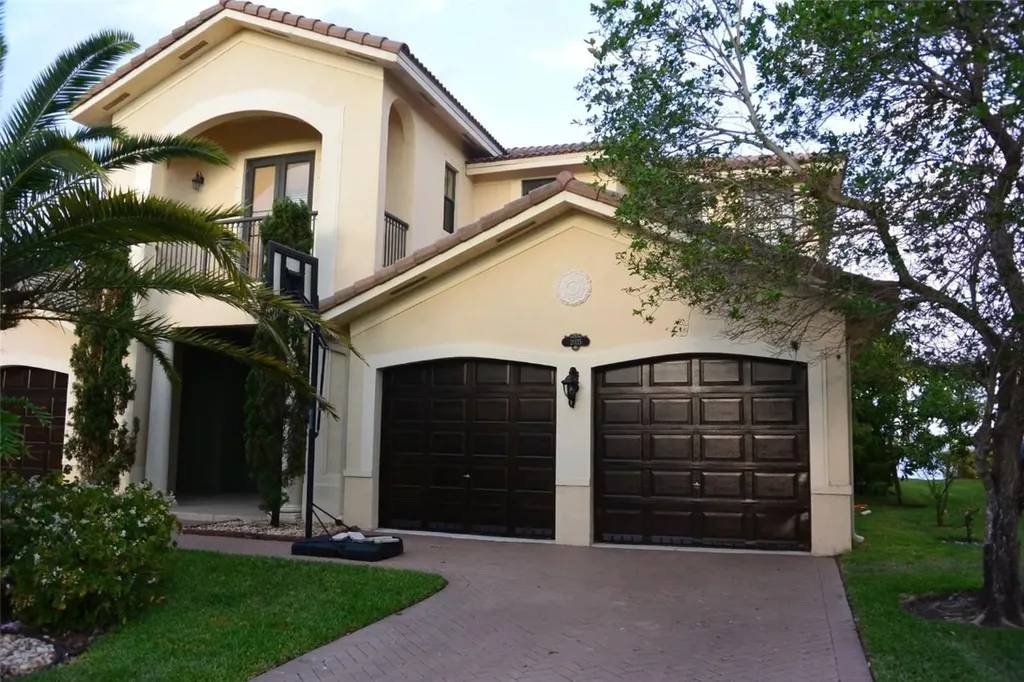 2035 SW 195th Avenue Miramar FL 33029