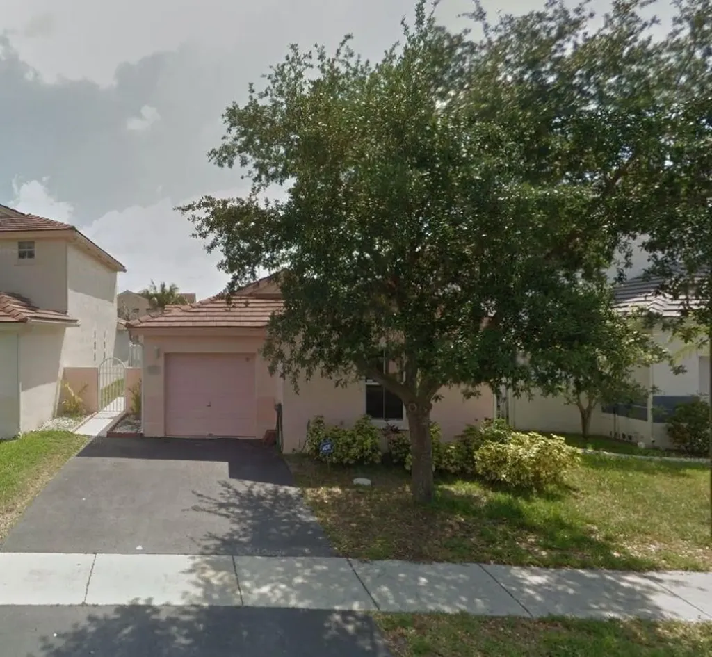 1981 NW 188th Avenue Pembroke Pines FL 33029