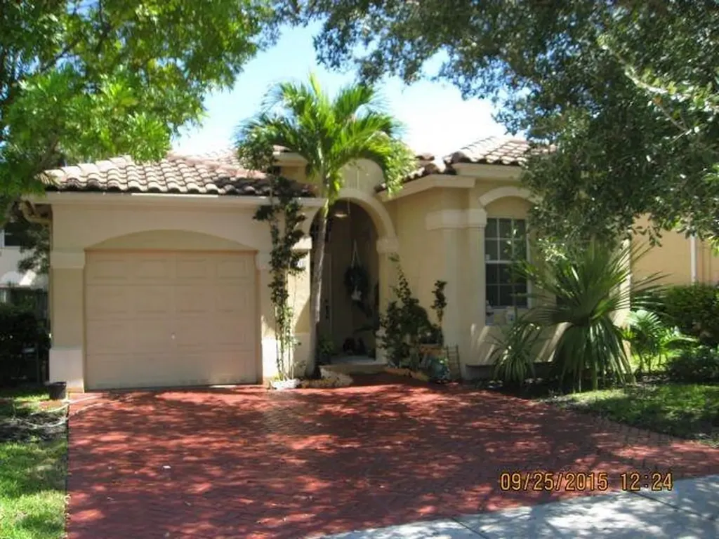 5031 SW 136th Terrace Miramar FL 33027