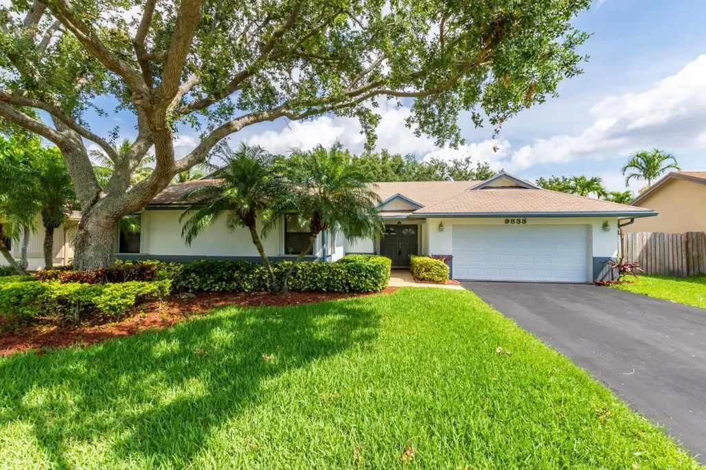 9833 NW 41st Street Sunrise FL 33351