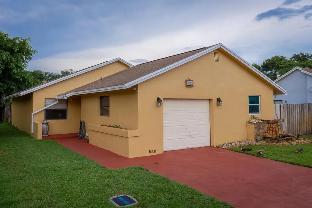 9805 SW 57th Street Cooper City FL 33328