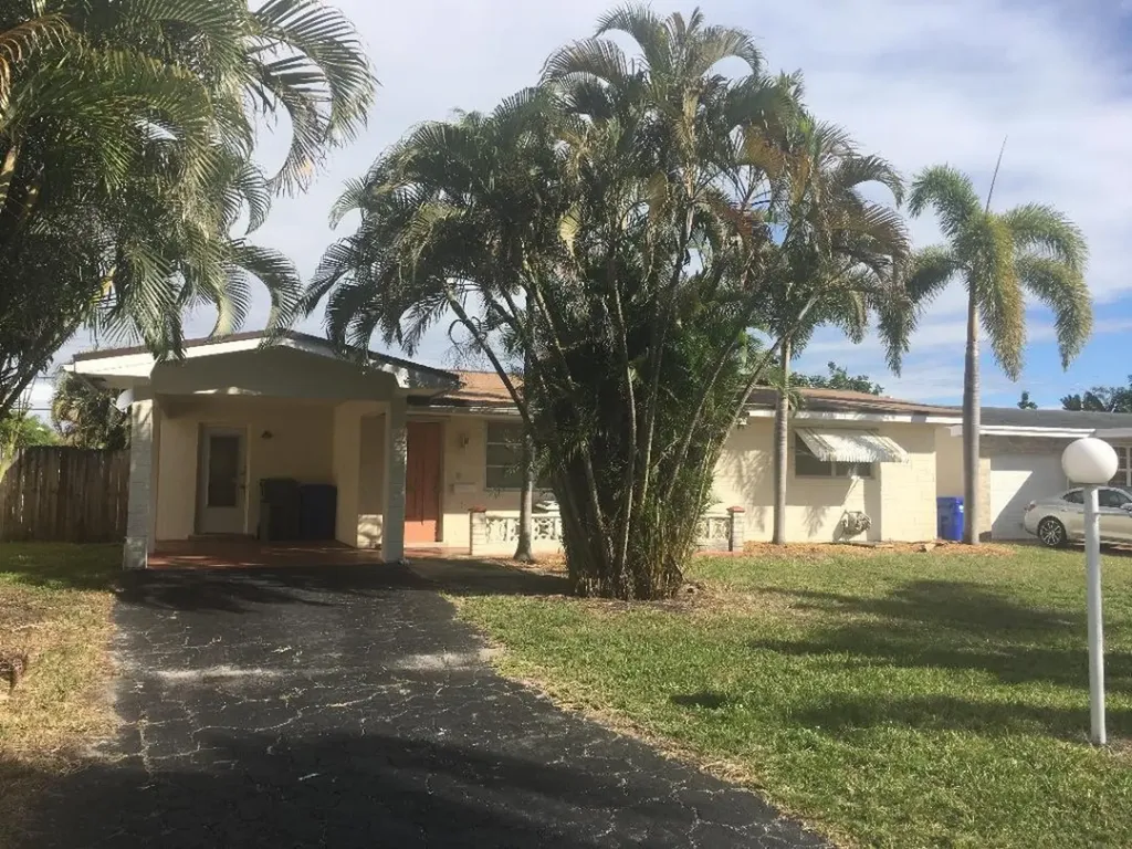 8611 Johnson Street Pembroke Pines FL 33024