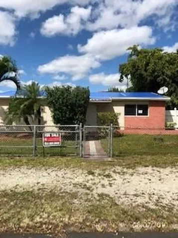 7241 Cleveland Street Hollywood FL 33024