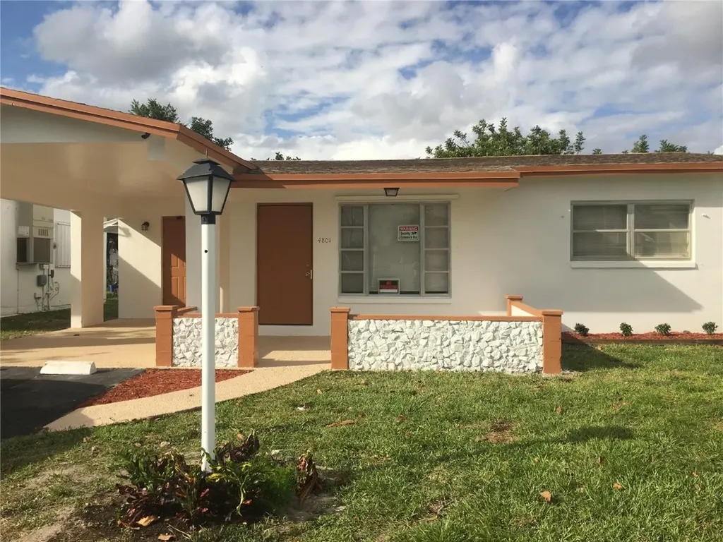 4801 NW 43rd Court Lauderdale Lakes FL 33319