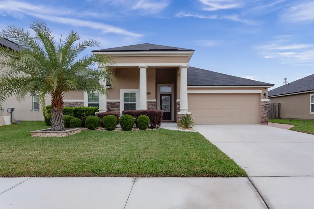 15932 Bainebridge Drive Jacksonville FL 32218