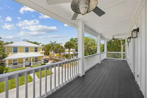 908 White Street Fernandina Beach FL 32034