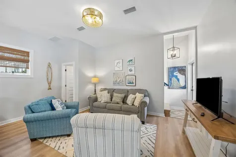 908 White Street Fernandina Beach FL 32034