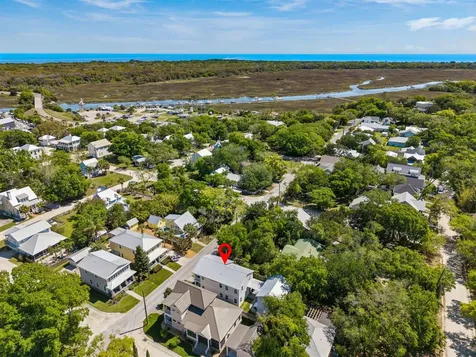908 White Street Fernandina Beach FL 32034