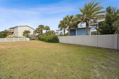 1530 Lisa Avenue Fernandina Beach FL 32034