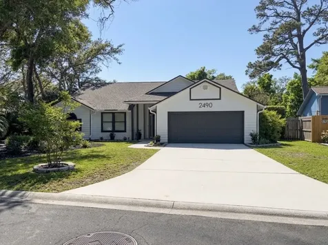 2490 Captain Hook Drive Fernandina Beach FL 32024