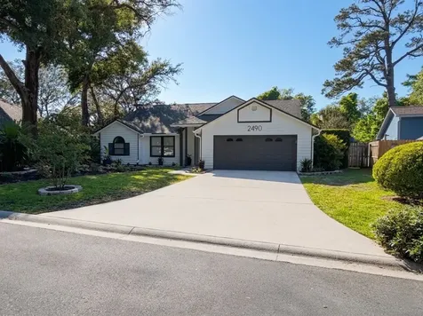 2490 Captain Hook Drive Fernandina Beach FL 32024