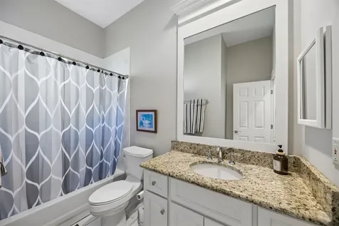 184 River Oaks Drive Fernandina Beach FL 32034
