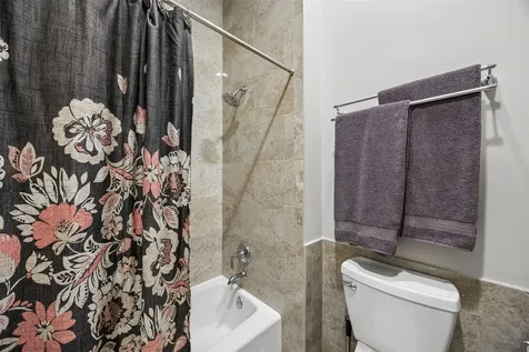 184 River Oaks Drive Fernandina Beach FL 32034