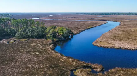 86107 Remsenburg Drive Fernandina Beach FL 32034