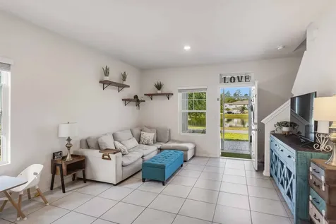 86784 Mainline Road Yulee FL 32097