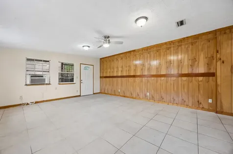 610 S 15th Street Amelia Island FL 32034
