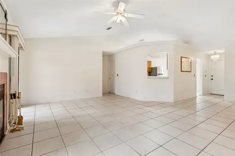 8848 Victoria Landing Drive W Jacksonville FL 32208
