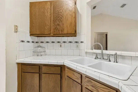 8848 Victoria Landing Drive W Jacksonville FL 32208