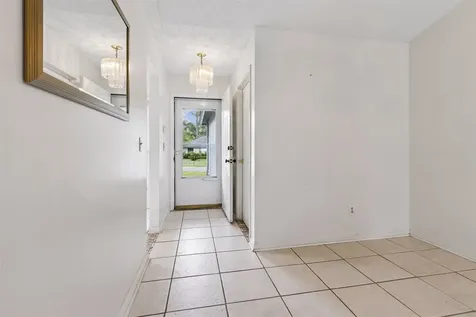 8848 Victoria Landing Drive W Jacksonville FL 32208
