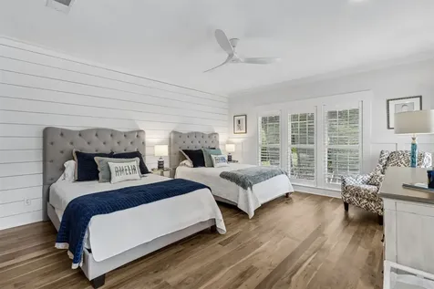 12 Marsh Point Road Fernandina Beach FL 32034