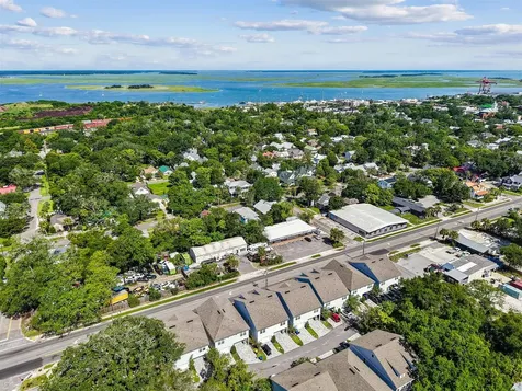 418 S 8th Fernandina Beach FL 32034
