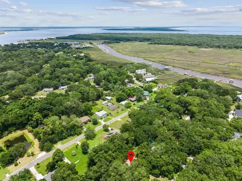 2047 Oak Marsh Drive Fernandina Beach FL 32034