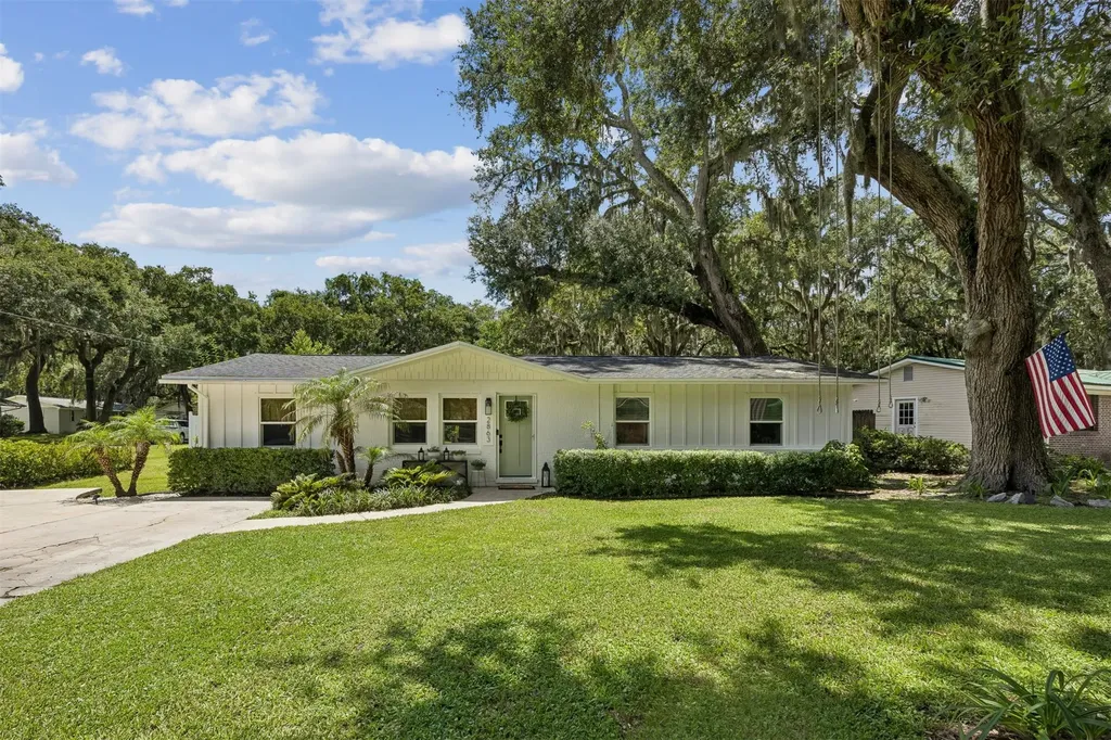 2863 Bob White Lane Fernandina Beach FL 32034