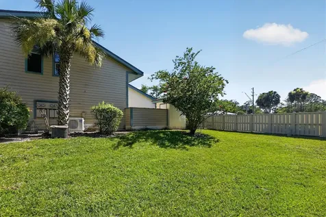 101 N Courageous Court Jacksonville FL 32233