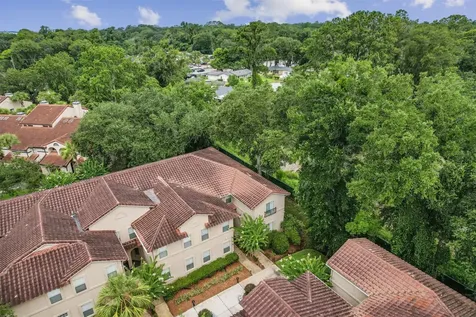 3815 La Vista Circle Jacksonville FL 32217