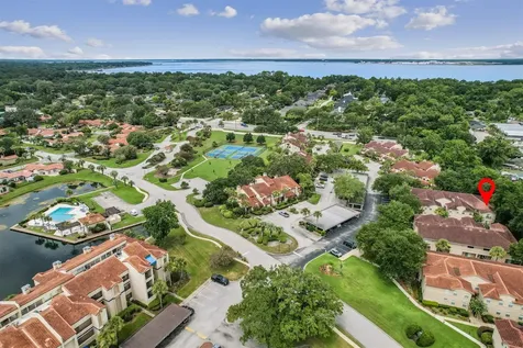 3815 La Vista Circle Jacksonville FL 32217