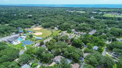 624 Vernon Street Fernandina Beach FL 32034