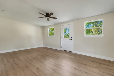 2614 Leonid Road Jacksonville FL 32218