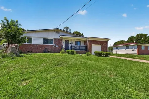 5130 N Greenway Drive Jacksonville FL 32244