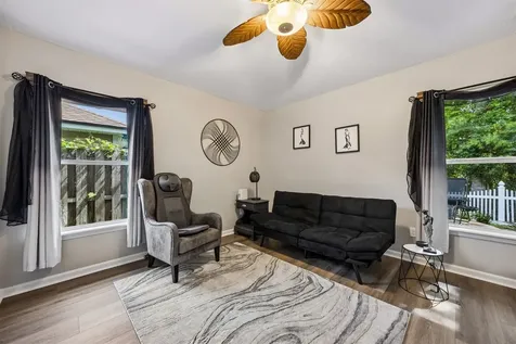 86154 Vegas Boulevard Yulee FL 32097