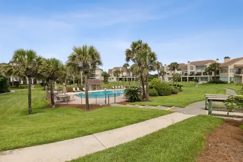 8247 Residence Court Fernandina Beach FL 32034