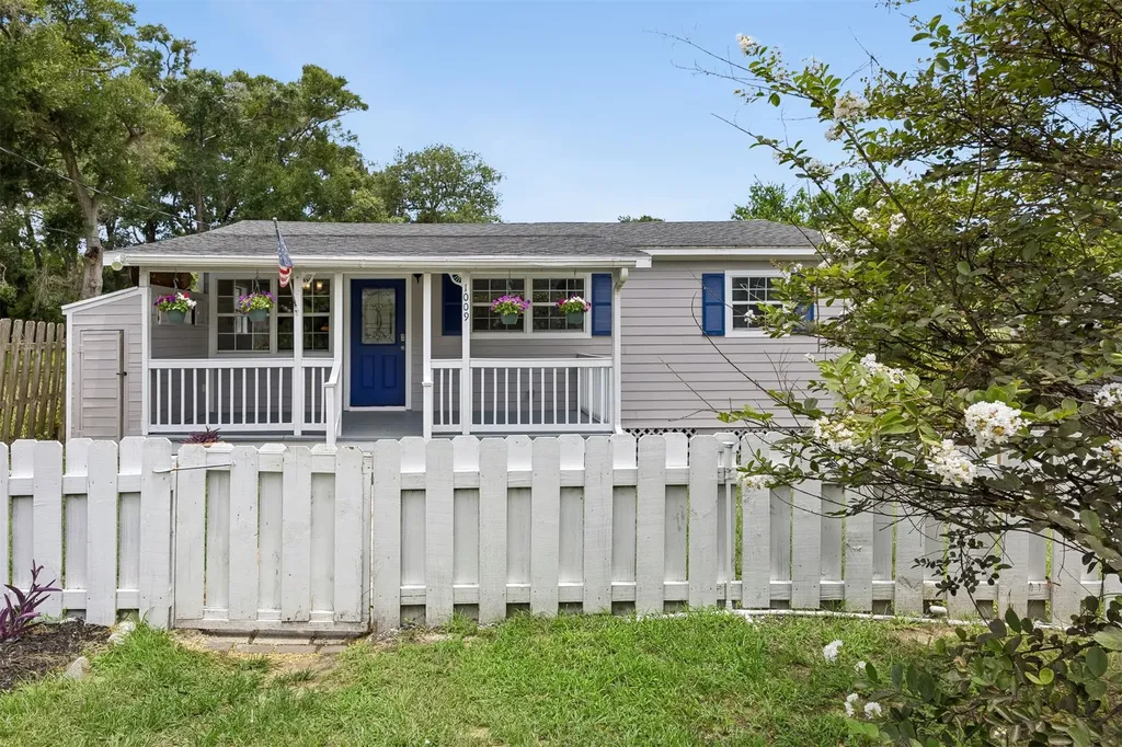 1009 Calhoun Street Fernandina Beach FL 32034