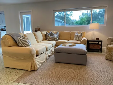 23 S 15 Street Fernandina Beach FL 32034