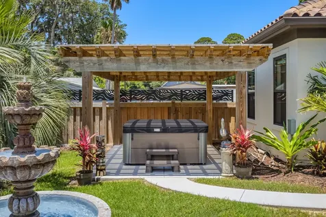887 Robin Hood Drive Fernandina Beach FL 32034