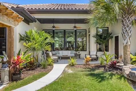 887 Robin Hood Drive Fernandina Beach FL 32034