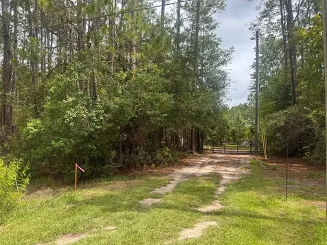 N Village Green Jacksonville FL 32234