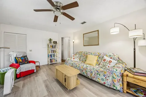 924 Tarpon Avenue Fernandina Beach FL 32034