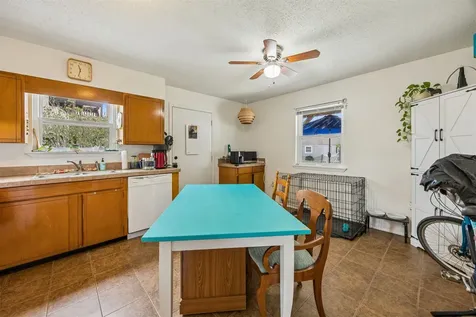 924 Tarpon Avenue Fernandina Beach FL 32034