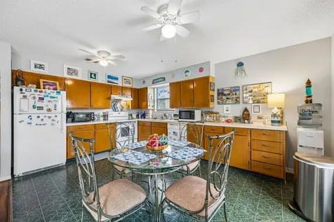 924 Tarpon Avenue Fernandina Beach FL 32034
