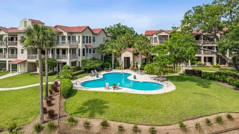 5073 First Coast Highway Fernandina Beach FL 32034