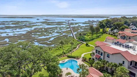 5073 First Coast Highway Fernandina Beach FL 32034