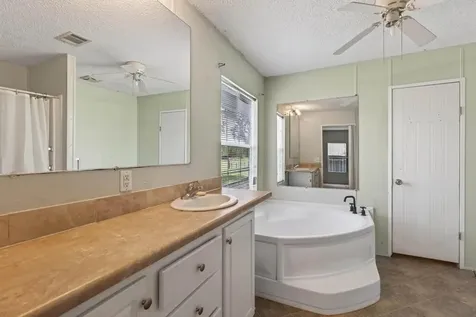 18494 Broken Arrow Road Hilliard FL 32046
